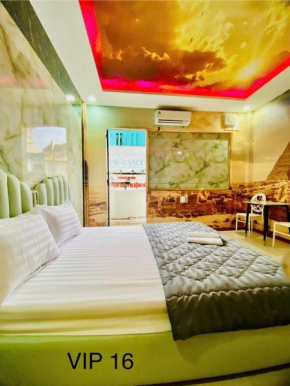 B & K Hotel